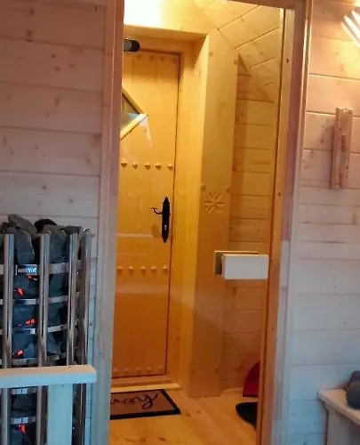 U Kuliga, Sauna, Jacuzzi בית נופש